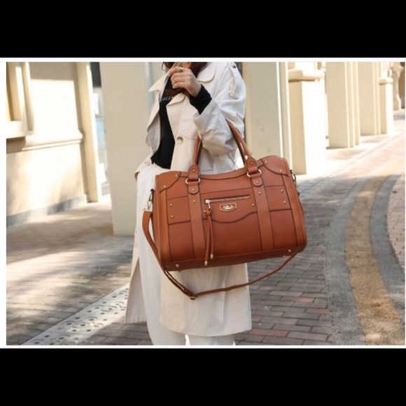 MKF Navy Patricia Duffel *REDUCED* - Picture 2 of 10